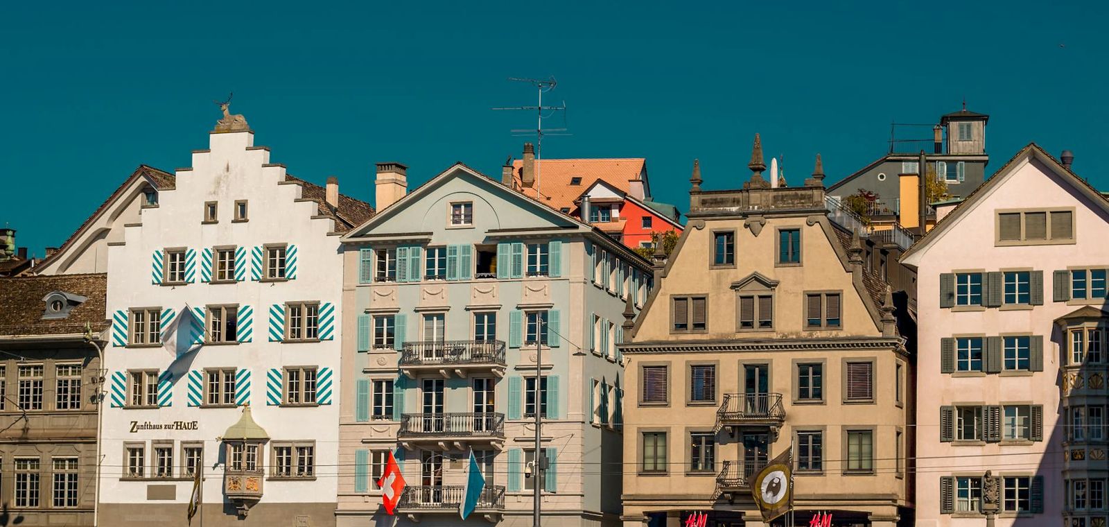 Switzerland — city and business landscape